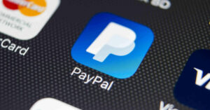 PayPal запускает функцию, позволяющую пользователям платить криптовалютой