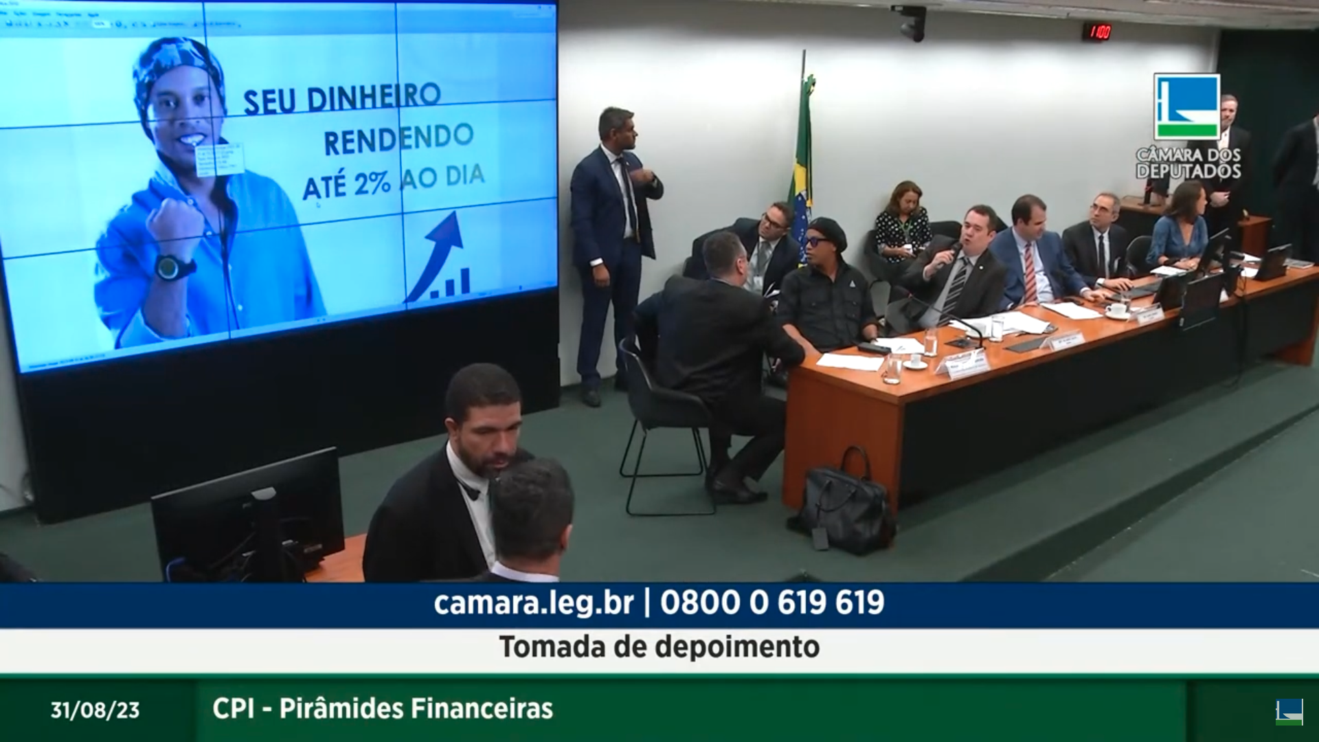 ロナウジーニョ、議会公聴会で61万ドルの仮想通貨詐欺疑惑への関与を否定