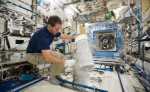Studier av astronauter kan förbättra hälsan i rymden och på jorden – Physics World
