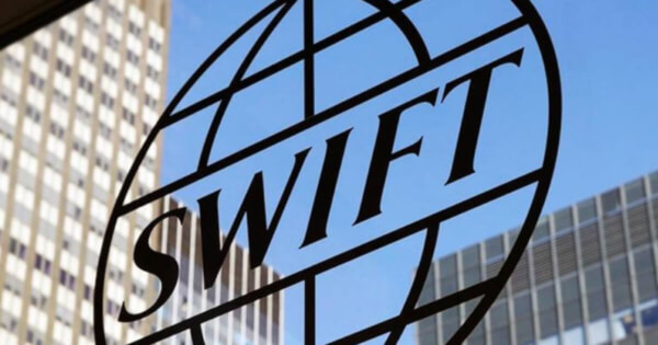 Swift's CBDC Connector Enters Beta Testing with Global Central Banks cooperative PlatoBlockchain Data Intelligence. Vertical Search. Ai.