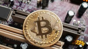 A Bitcoin ára 28,000 XNUMX dollár fölé ugrott; Az Ethereum felkapaszkodik az ETF-be – CryptoInfoNet