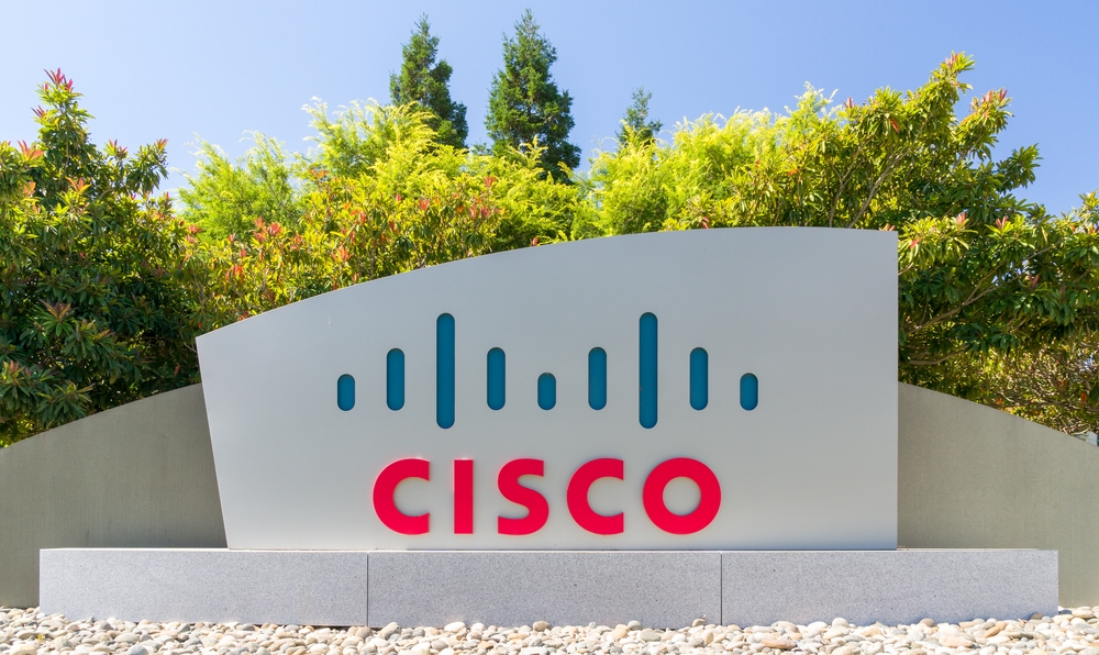 سائبر حملہ آوروں نے 30K سمجھوتہ شدہ Cisco IOS XE آلات پر امپلانٹ کو تبدیل کیا