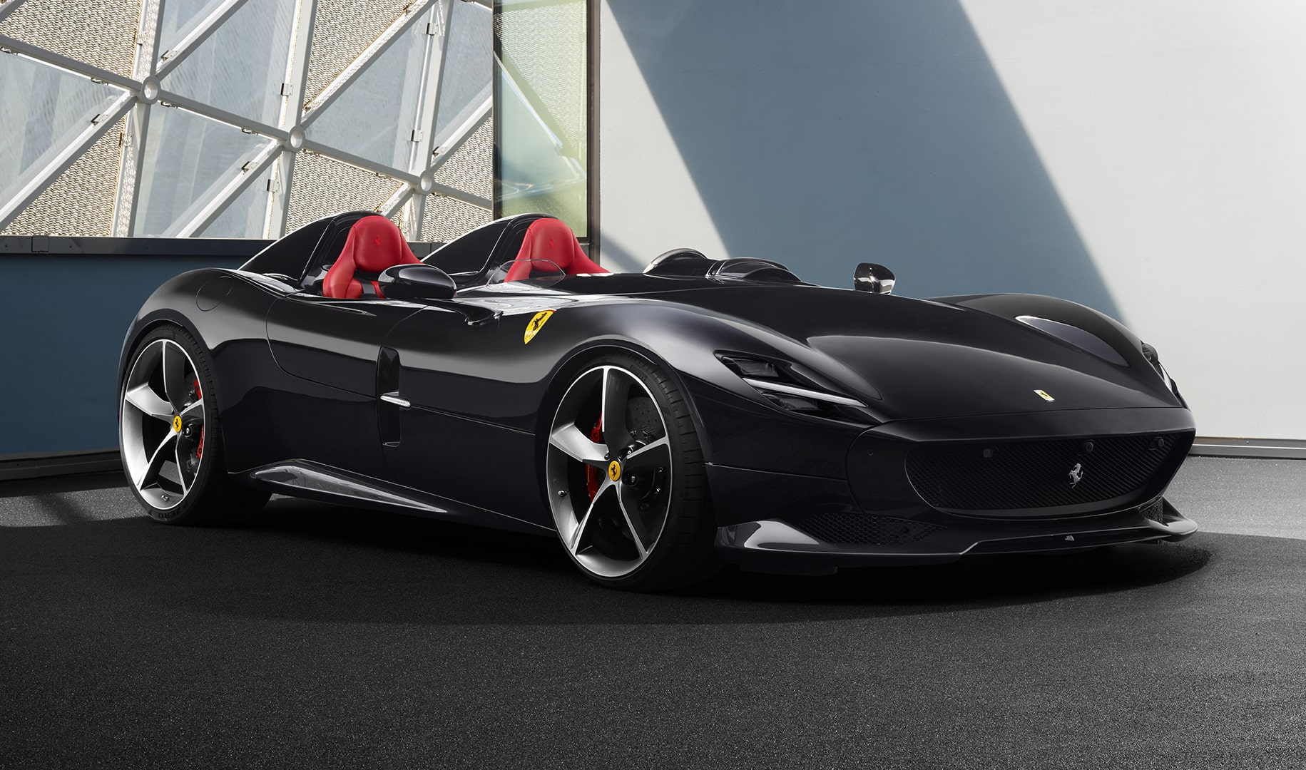 페라리 몬자 SP2 - Ferrari.com