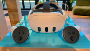 Tidigare Oculus CTO "oövertygad" Mixed Reality-appar kommer att sälja headset (som Quest 3)