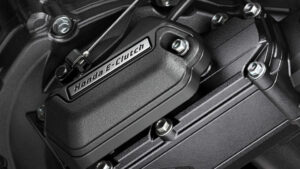 Honda présente les détails du premier embrayage électronique Honda pour motos au monde sur son site Web