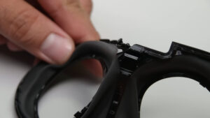 Quest 3 Teardown Shows Just How Slim the Headset Really Is