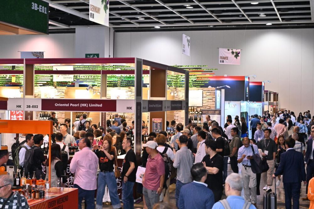 Hội chợ rượu vang và rượu mạnh quốc tế HKTDC Hồng Kông lần thứ 15 diễn ra thành công trong ba ngày
