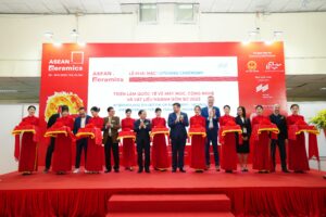 ASEAN Ceramic 2023 se inaugura con una participación récord de expositores y premios de reconocimiento