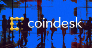Bullish cumpără CoinDesk, în timp ce schimbările cripto media continuă