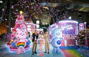 kkplus kidsland launches Hong Kong's first Christmas large-scale Care Bears project, Turnover exceeds HK$1 million in the first weekend