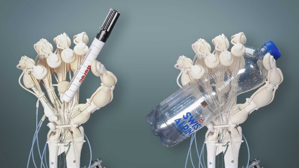 Ученые напечатали на 3D-принтере сложную роботизированную руку с костями, сухожилиями и связками