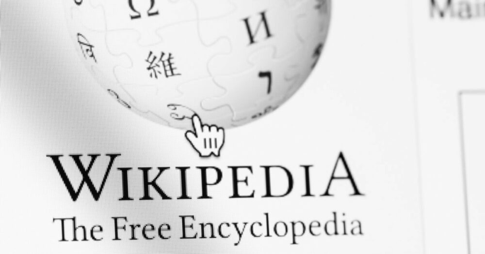 ChatGPT si zagotavlja prvo mesto kot najbolj gledan članek angleške Wikipedije leta 2023