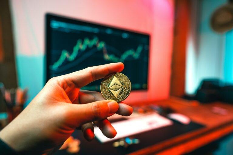 Ethereum (ETH) Price Could Skyrocket to $3,500 After Breaking Out of Key Pattern, Says Crypto Analyst cryptocurrency markets PlatoBlockchain Data Intelligence. Vertical Search. Ai.