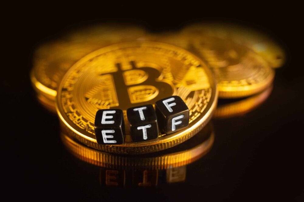Tegn peger i stigende grad på januar-godkendelse af Spot Bitcoin ETF-applikationer