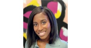 Sucheta Kamath, Pendiri dan CEO ExQ® for School, mengumumkan penambahan anggota tim baru, Courtnee Young, Direktur Akun Kemitraan.