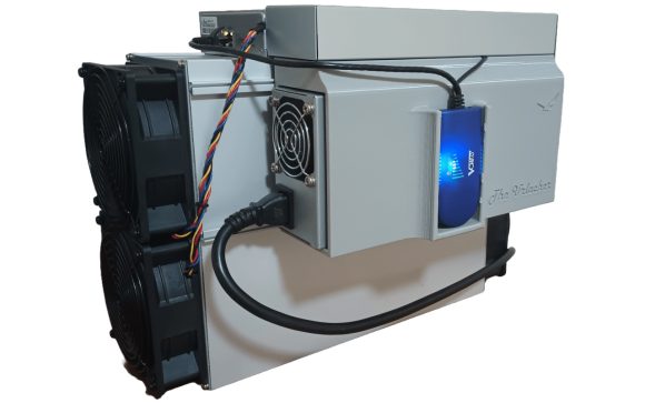 Urlacher یک ماینر کامل S19k Pro 115T ASIC می سازد که با ولتاژ 120 ولت کار کند