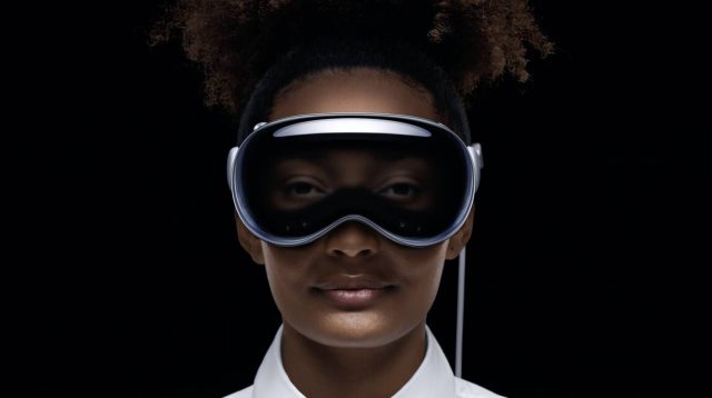 Patent Apple Vision Pro EyeSight obejmuje oczy anime