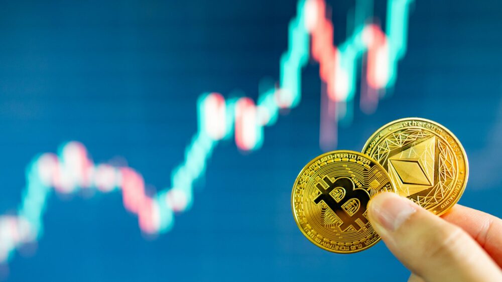Kryptovalutamarkedet avslutter uken positivt mens Bitcoin ETF-uttak avtar - CryptoInfoNet
