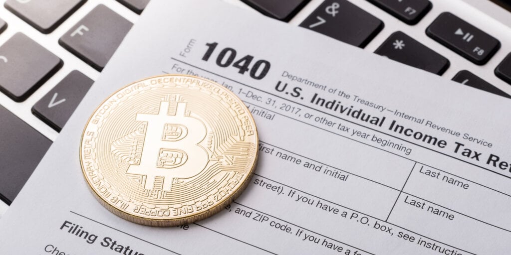 Did You Forget to Pay Crypto Taxes? IRS Is Letting You Off the Hook—Kinda - Decrypt height PlatoBlockchain Data Intelligence. Vertical Search. Ai.