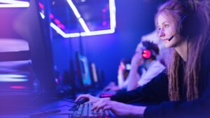 Female Esports Shines with Online Viewership and Pool Growth