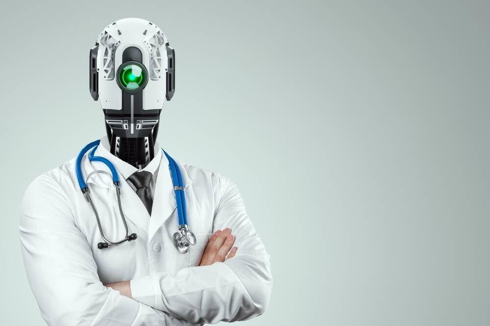 Google AI चैटबॉट परीक्षणों में वास्तविक डॉक्टरों की तुलना में अधिक सशक्त है