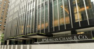 JPMorgan Chase atualiza classificação da Dell Technologies e visa crescimento impulsionado por IA