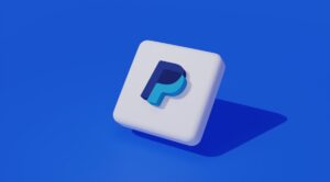PayPalin strateginen uudistus: Navigointi talouden muutosmerellä