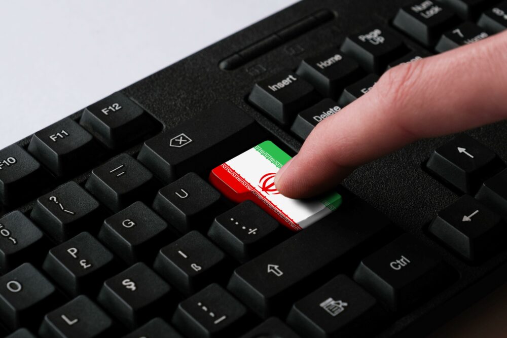 Datos robados de empresas iraníes de seguros y entrega de alimentos filtrados en línea