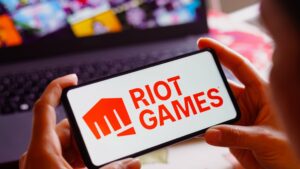 RIOT Games Yeni Uygunluk Kuralını Uyguluyor