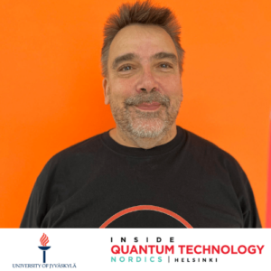 Jyväskylän yliopiston ohjelmistotekniikan professori Tommi Mikkonen puhuu IQT Nordics 2024 - Inside Quantum Technology -tapahtumassa