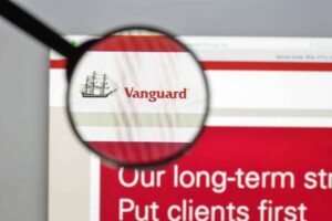 Vanguard ei luba klientidel osta kohapealseid Bitcoini ETF-e – lahti ühendatud