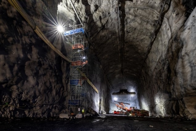 حفاری غارهای عظیم برای آزمایش نوترینو در اعماق زیرزمینی ایالات متحده - دنیای فیزیک کامل شد