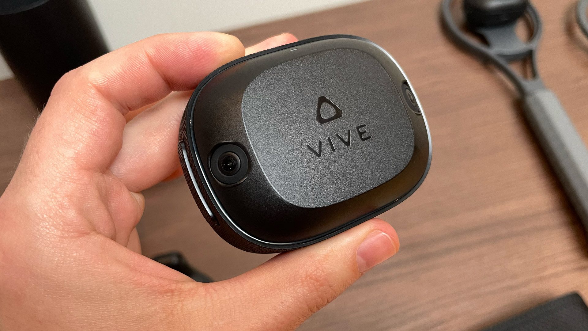 Vive Ultimate Tracker ได้รับการรองรับเบต้าสำหรับชุดหูฟัง PC VR ของบุคคลที่สาม PlatoBlockchain Data Intelligence ค้นหาแนวตั้ง AI.