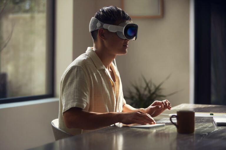 Ehemaliger Vizepräsident für VR bei Meta Reviews Apple Vision Pro