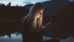 Uimotståelig: Kroker, vaner og hvorfor du ikke kan legge fra deg telefonen