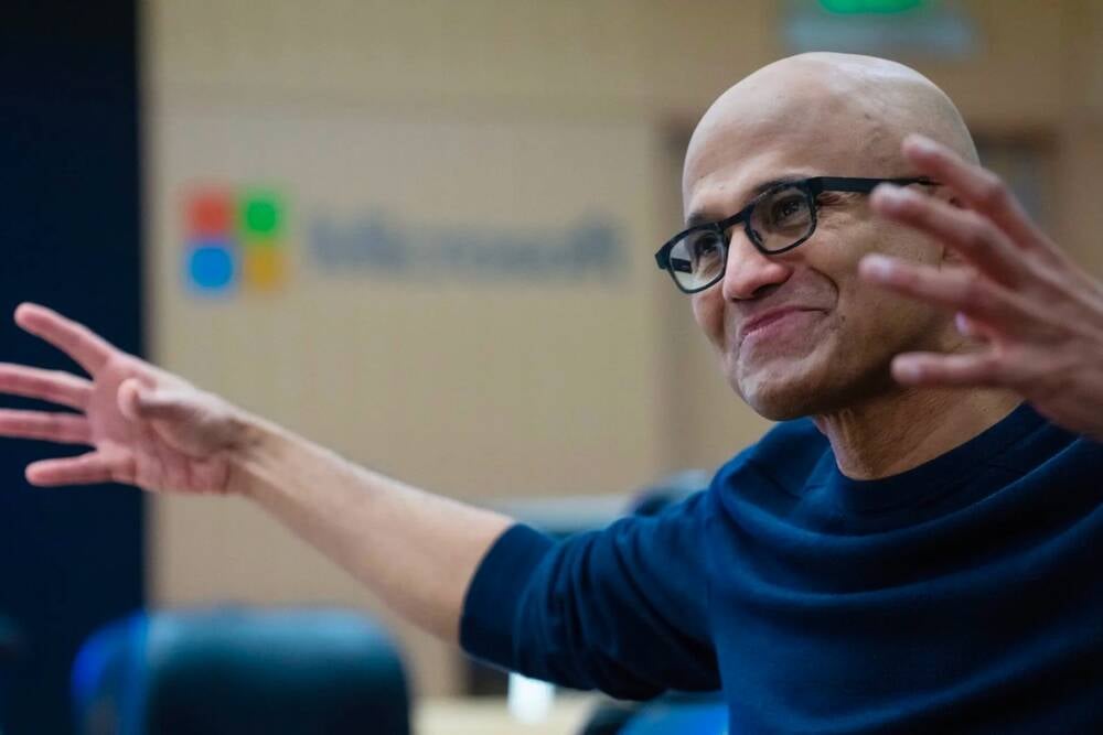 Microsoft, startup kurucularını yeni yapay zeka bölümü oluşturmaya teşvik ediyor