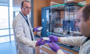 Met nanovezels gecoat verband bestrijdt infecties en helpt wonden genezen – Physics World