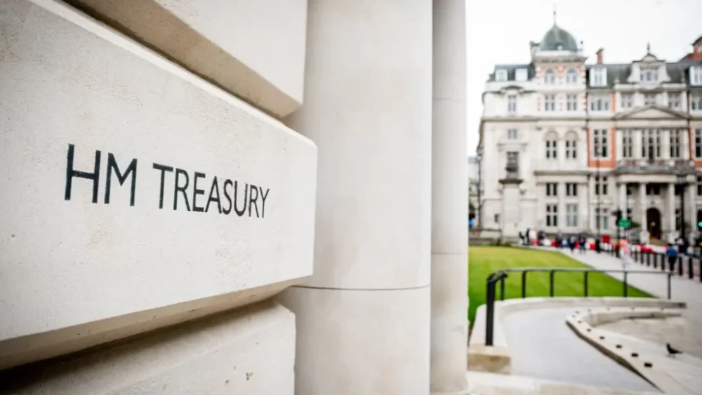 Departemen Keuangan Inggris Membidik Risiko Pencucian Uang di Sektor Kripto