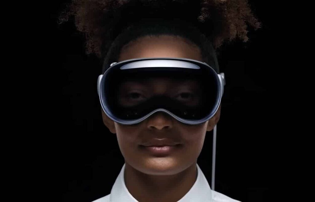 Apple reducerer produktionen af ​​$3,500 VR-headset på grund af lav efterspørgsel