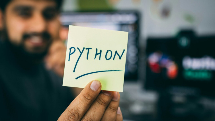 Gripped by Python: 5 anledningar till varför Python är populärt bland cybersäkerhetsproffs