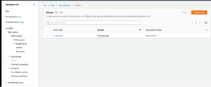 Kelola bot Amazon Lex Anda melalui templat AWS CloudFormation | Layanan Web Amazon