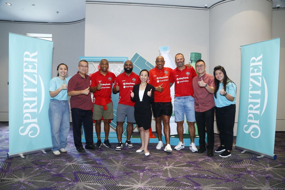 Spritzer Scores Big with 'Meet the Red Legends' Event for Football Fans 26% PlatoBlockchain Data Intelligence. Vertical Search. Ai.