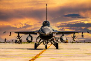 US Air Force säger att AI-kontrollerad F-16 har bekämpat människor