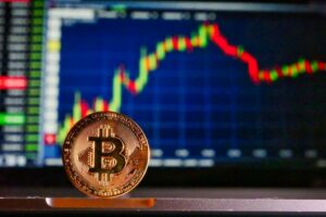 Veterananalytikern Peter Brandt: Bitcoins Bull Run tappar momentum på grund av exponentiellt förfall