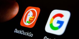 DuckDuckGo AI Chat promises privacy for bot conversations