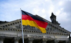 German Government Moves Another 900 BTC, Selling Portions on Coinbase and Kraken | Live Bitcoin News