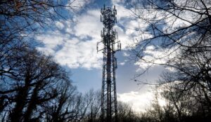 Smishers Stand Up Fake Phone Tower to Blast Malicious Texts