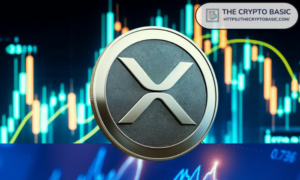 XRP Outperforms Bitcoin, Holds Above $0.47 with Only 3.6% Drop as BTC Slumps 7%